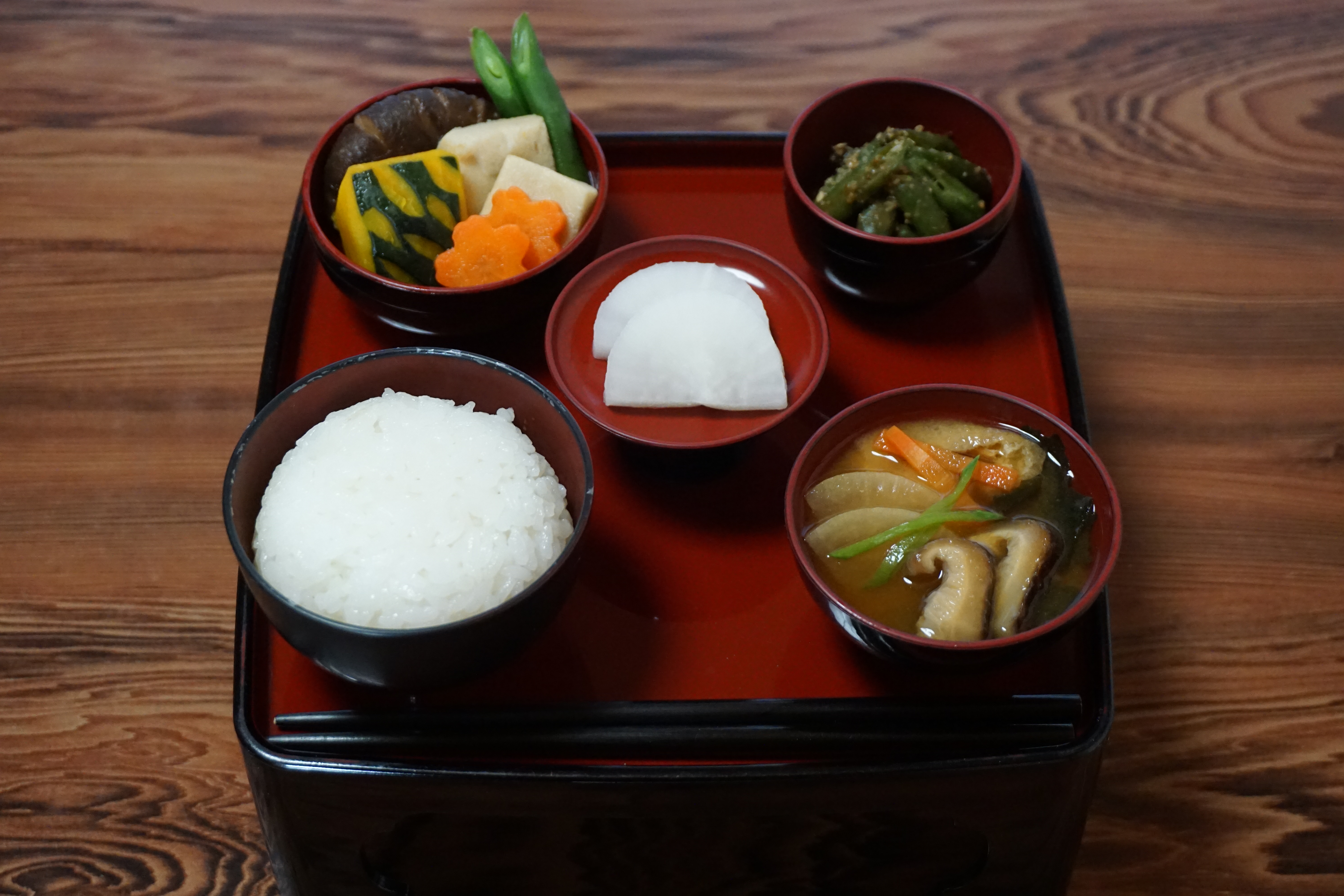 仏さまのお膳について 麟慶寺 りんけいじ